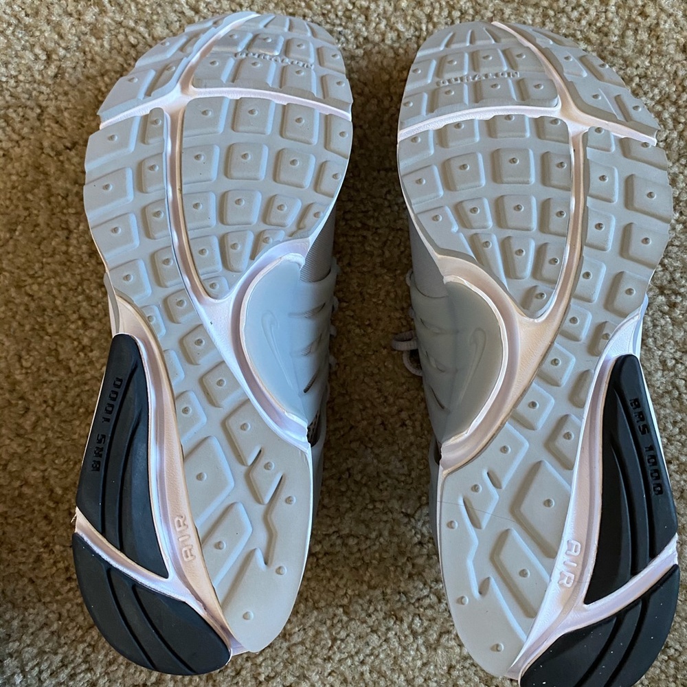 NWB | Nike Air Presto Essential - Picture 9 of 9